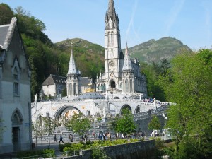 lourdes2.jpg